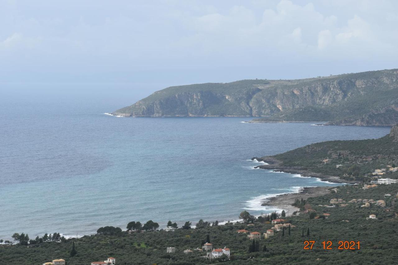 Pirgaki Studios Kardamyli Exterior photo